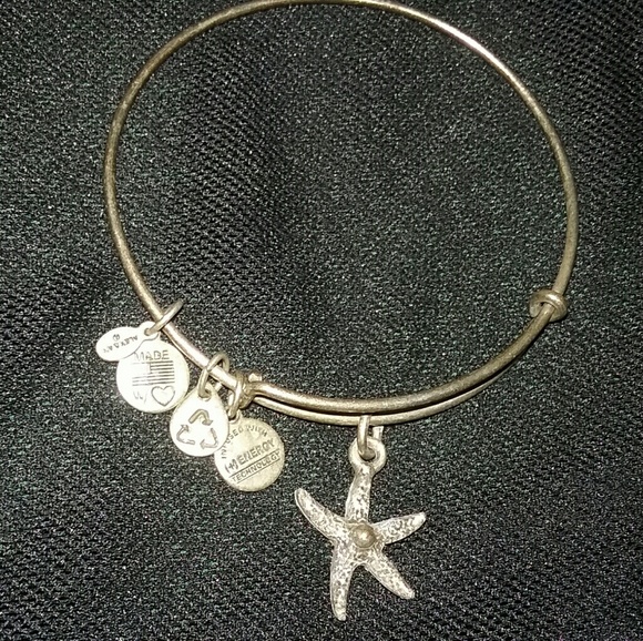ALEX and ANI Jewelry - ALEX and ANI STARFISH Adjustable BRACELET Charming ALEX and ANI Jewelry - ALEX and ANI STARFISH Adjustable BRACELET Charming